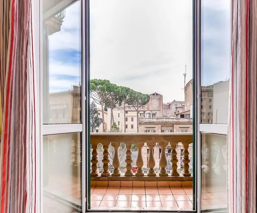 Appartamento Vista Colosseo Rome 0*,  Italy